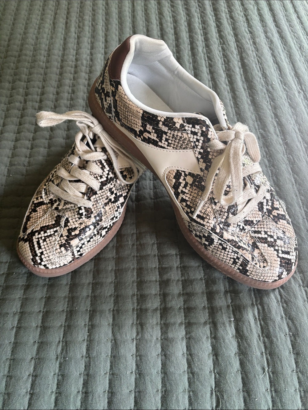 No Boundaries Beige and Black Snake-Print Lace-Up Sneakers